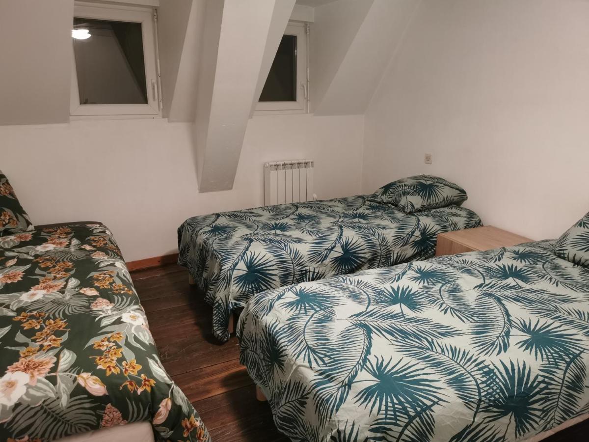 La Petite Maison De La Tante Marie Avranches Exteriör bild